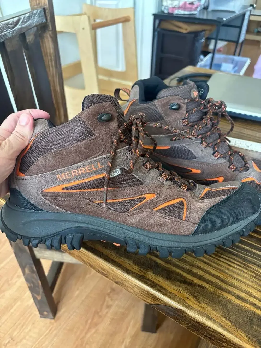 Merrell Phoenix Bluff Mid Waterproof Hiking Boots Dark Brown Men's Size 12